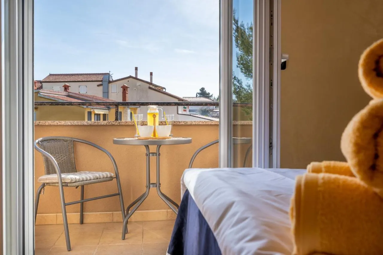 Penthouse Gea Apartment Premantura Croatia